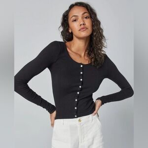 Alp N Rock Celia Button Up Henley Top Size Medium Black NWT